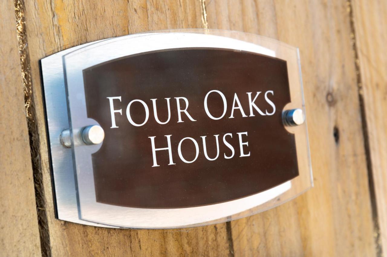 卡莱尔Four Oaks House别墅 外观 照片